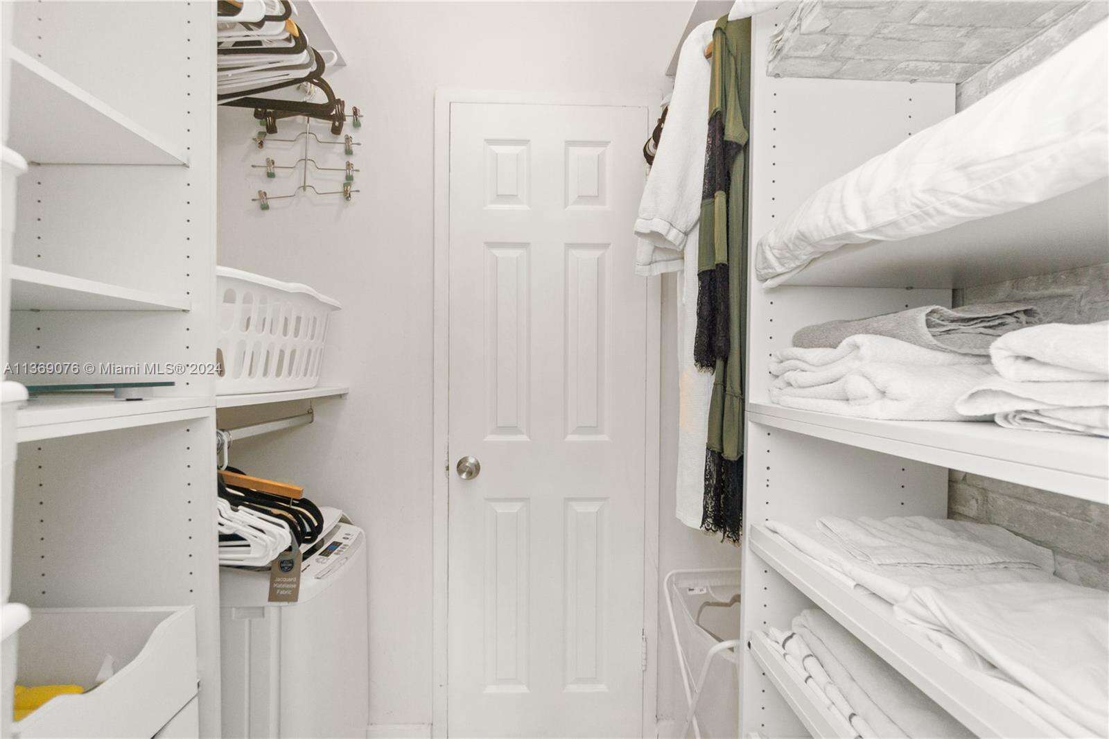 Decoplage Unit #501 | Picture 15