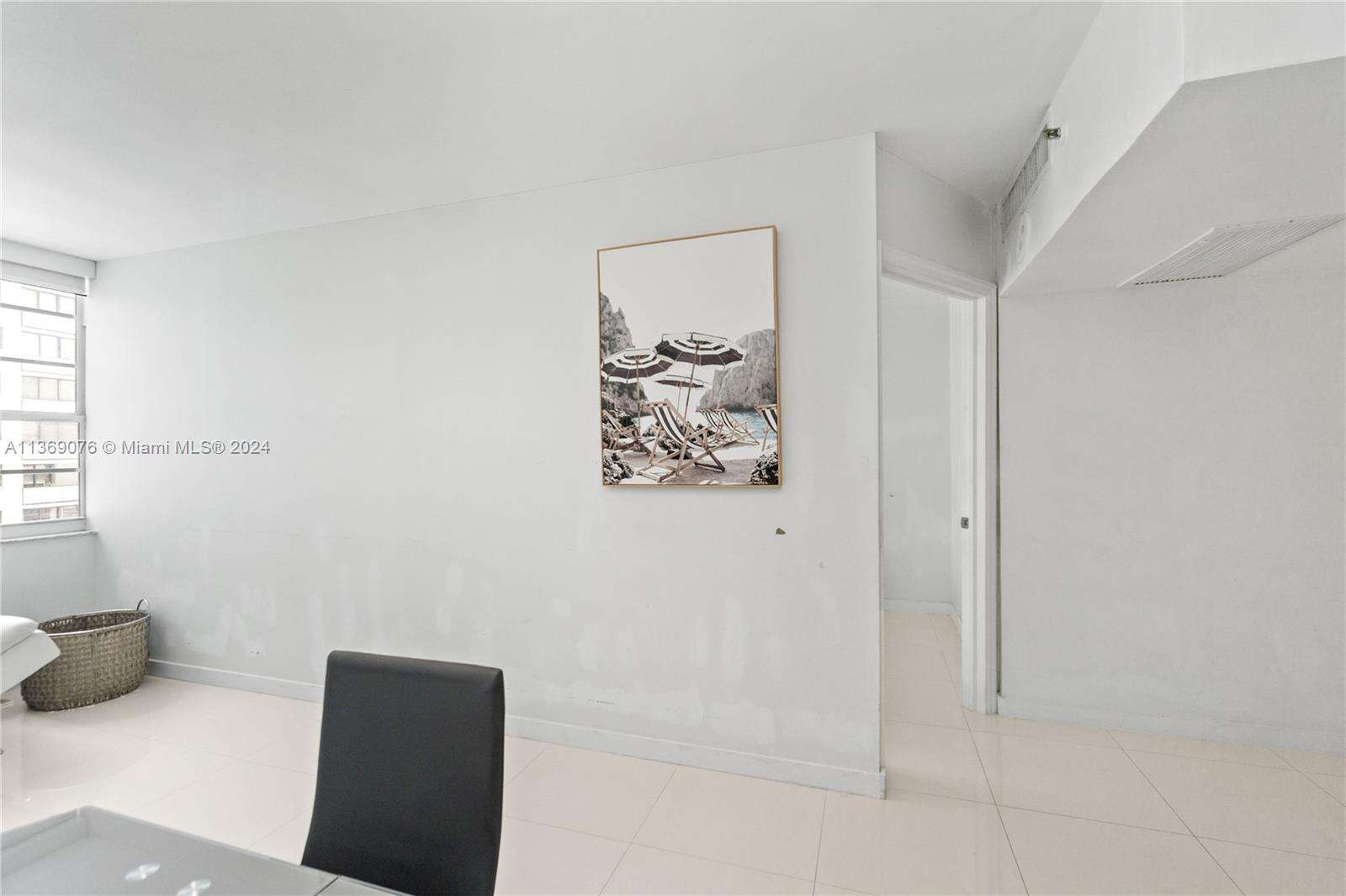 Decoplage Unit #501 | Picture 3