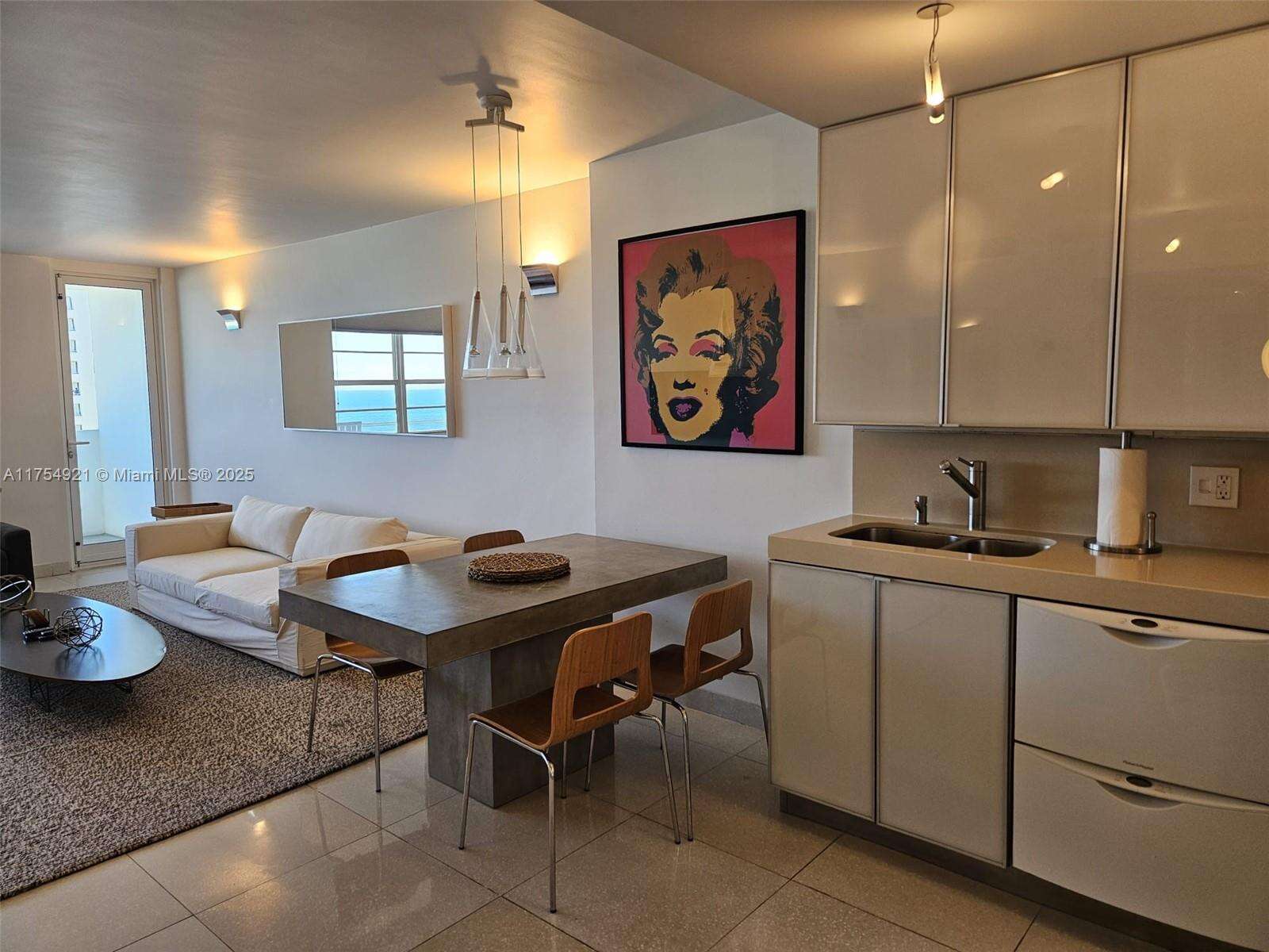 Decoplage Unit #1242 | Picture 27