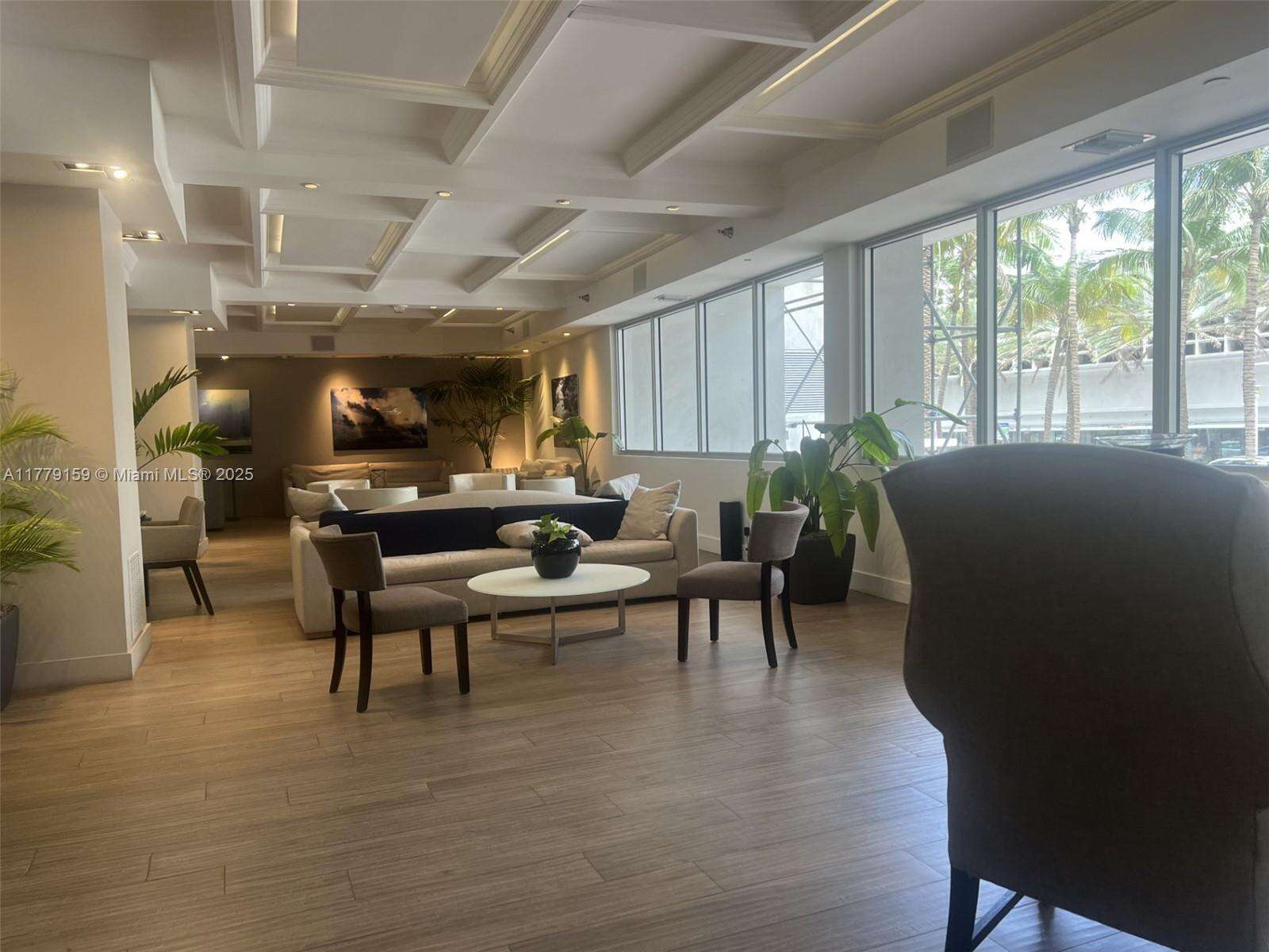 Decoplage Unit #430 | Picture 14