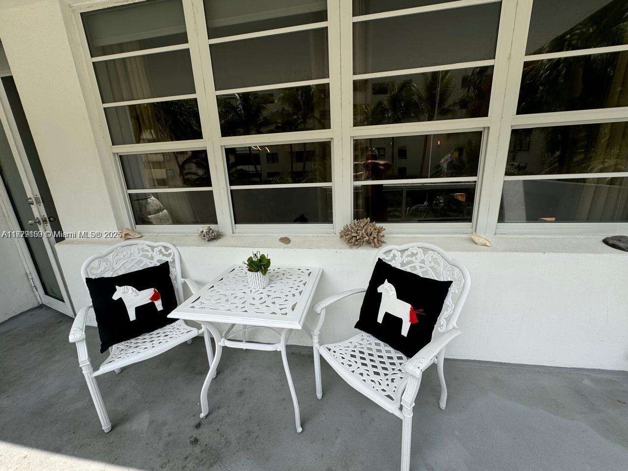 Decoplage Unit #430 | Picture 10