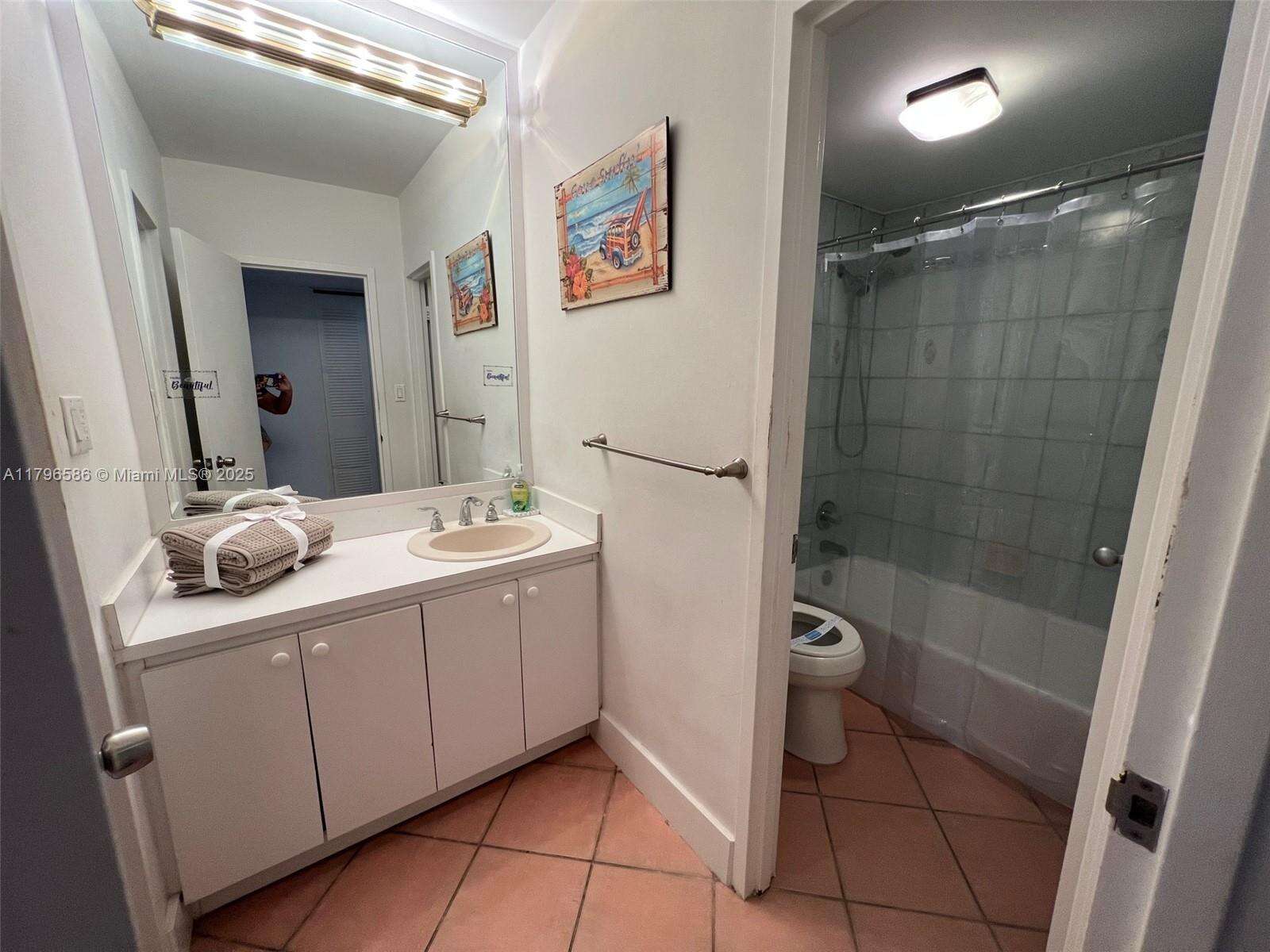 Decoplage Unit #1209 | Picture 21