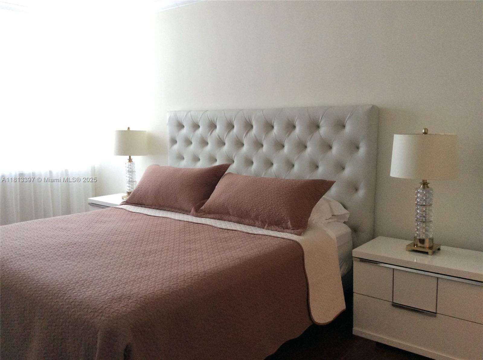 Decoplage Unit #1214 | Picture 2