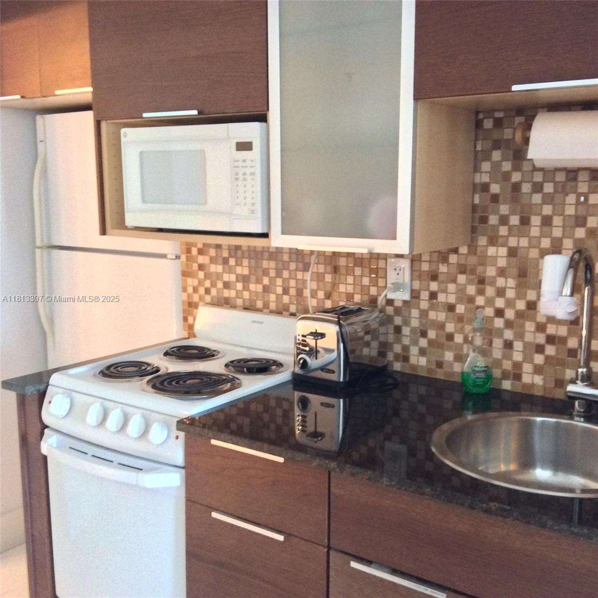 Decoplage Unit #1214 | Picture 10