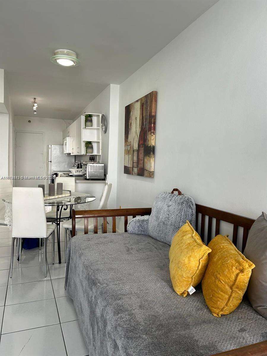 Decoplage South Beach For Sale | Unit #437