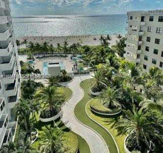 Decoplage Unit #323 | Picture 4