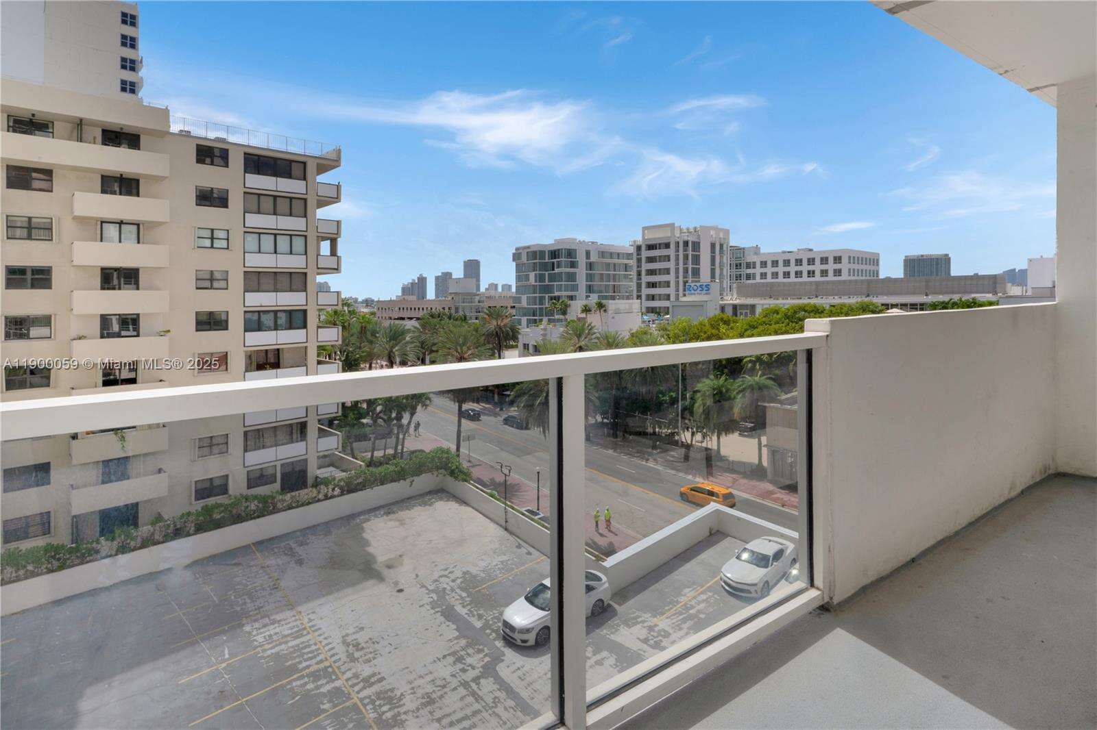 Decoplage Unit #607 | Picture 8