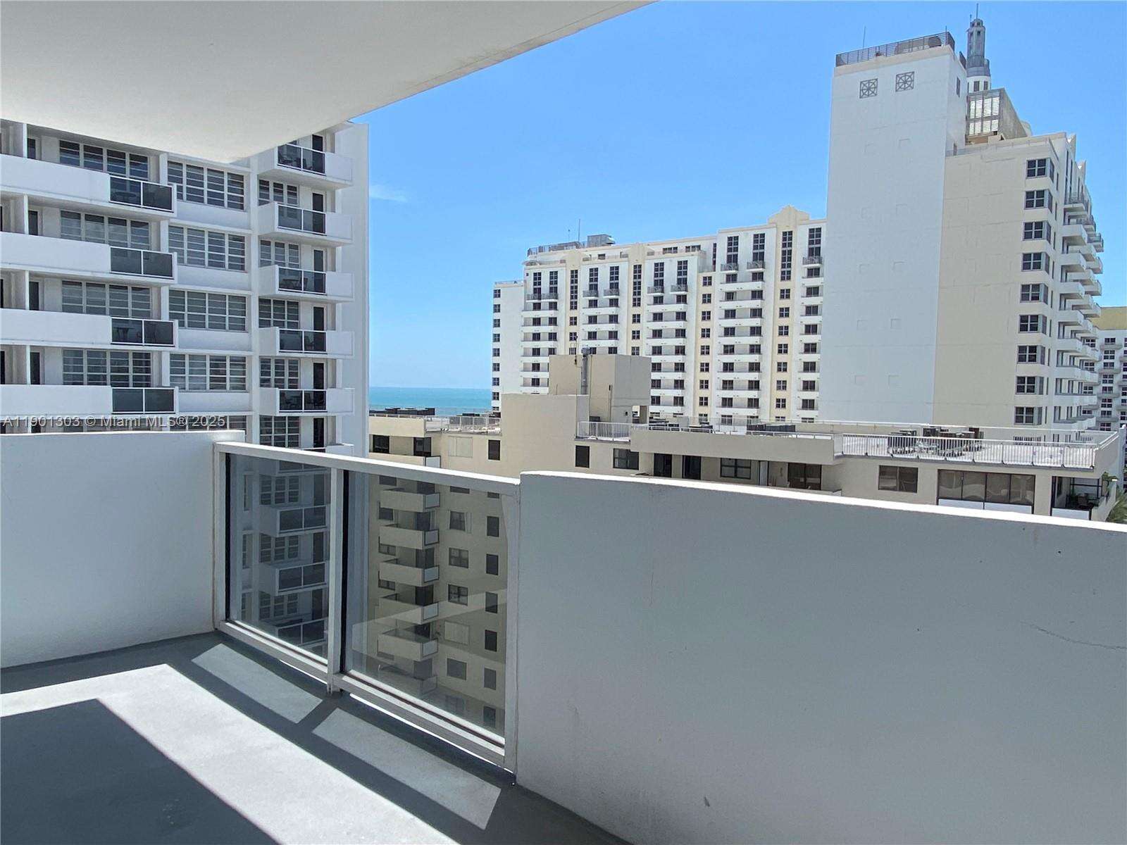 Decoplage Unit #1111 | Picture 22