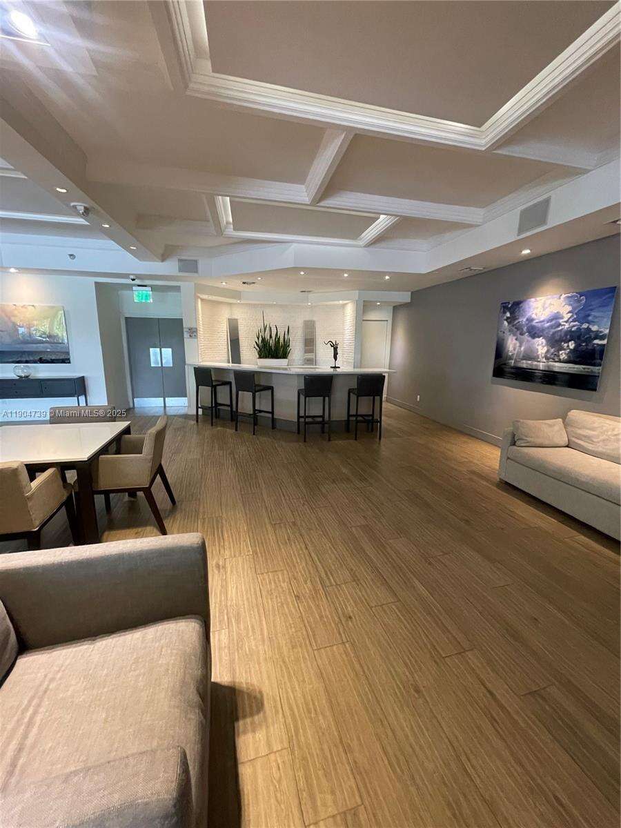 Decoplage Unit #1626 | Picture 43