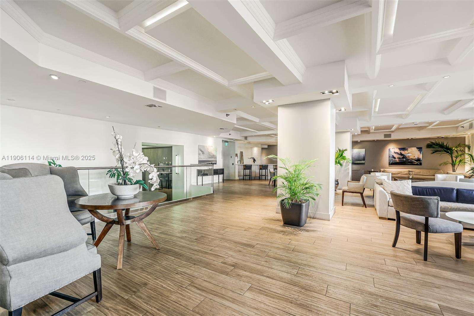 Decoplage Unit #502 | Picture 30