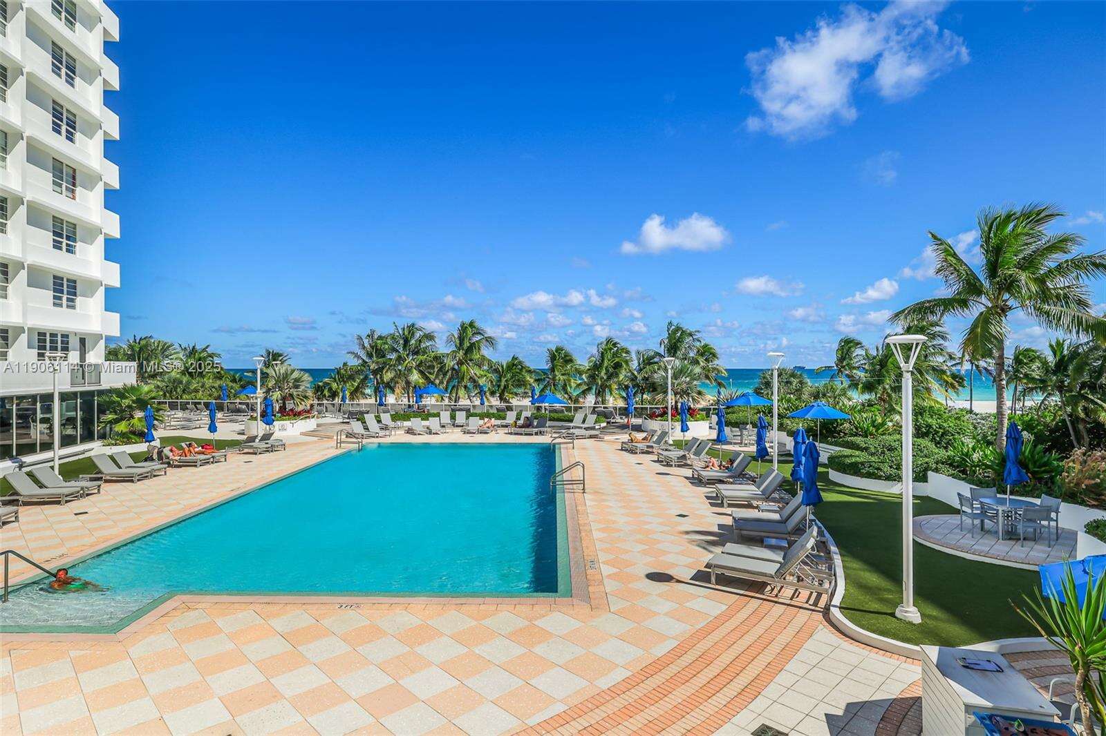 Decoplage Unit #502 | Picture 34