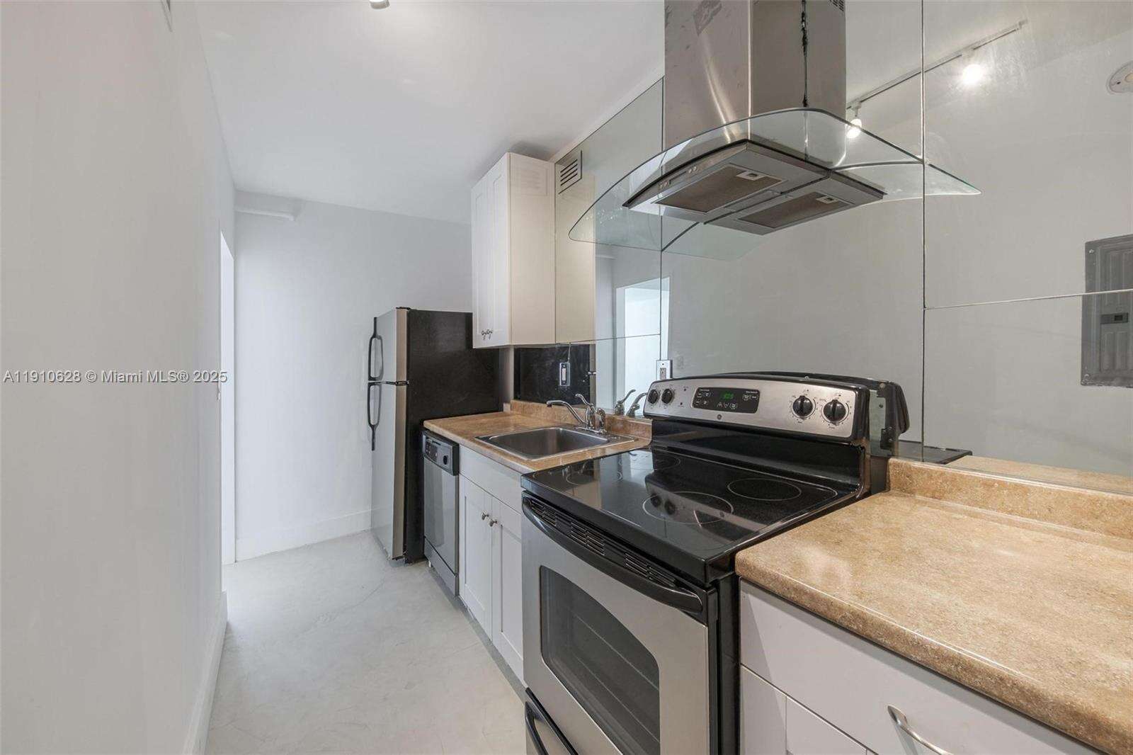 Decoplage Unit #626 | Picture 9