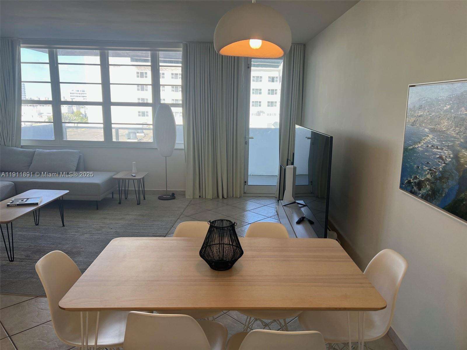 Decoplage Unit #604 | Picture 15