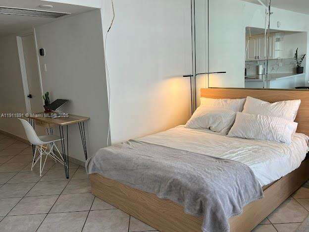 Decoplage Unit #604 | Picture 16