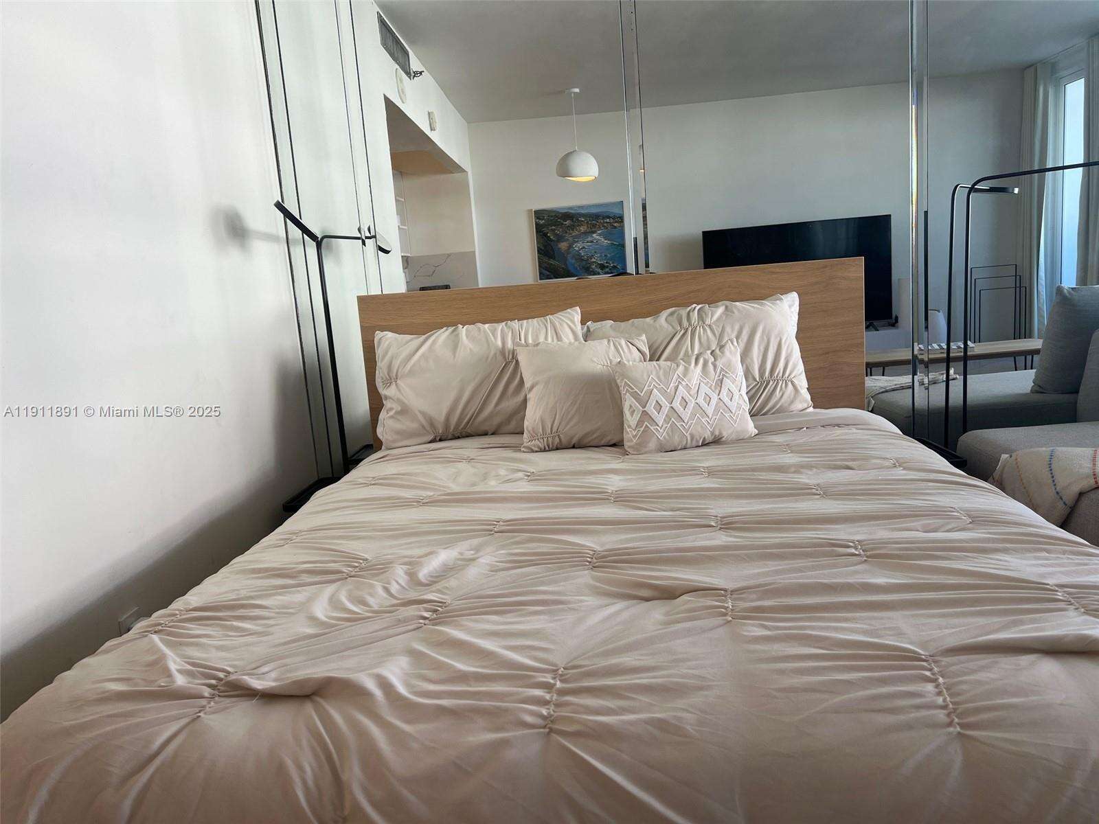 Decoplage Unit #604 | Picture 17