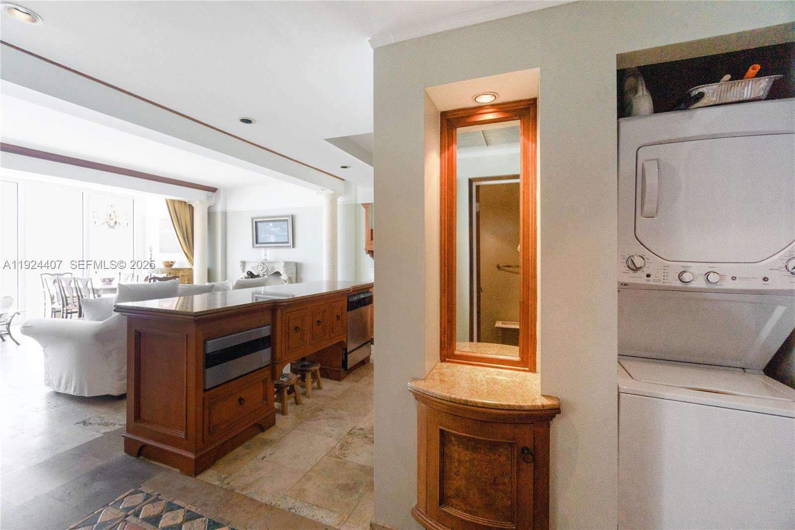 Decoplage Unit #PH8 | Picture 13