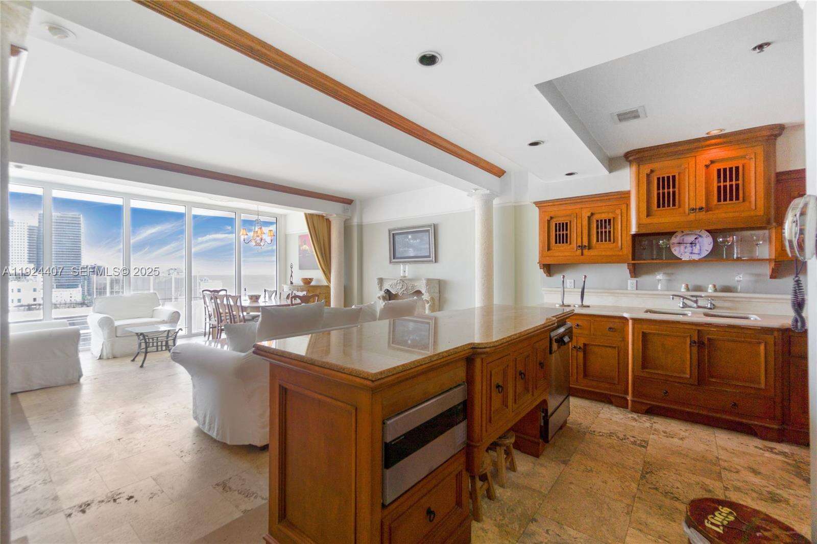 Decoplage Unit #PH8 | Picture 10