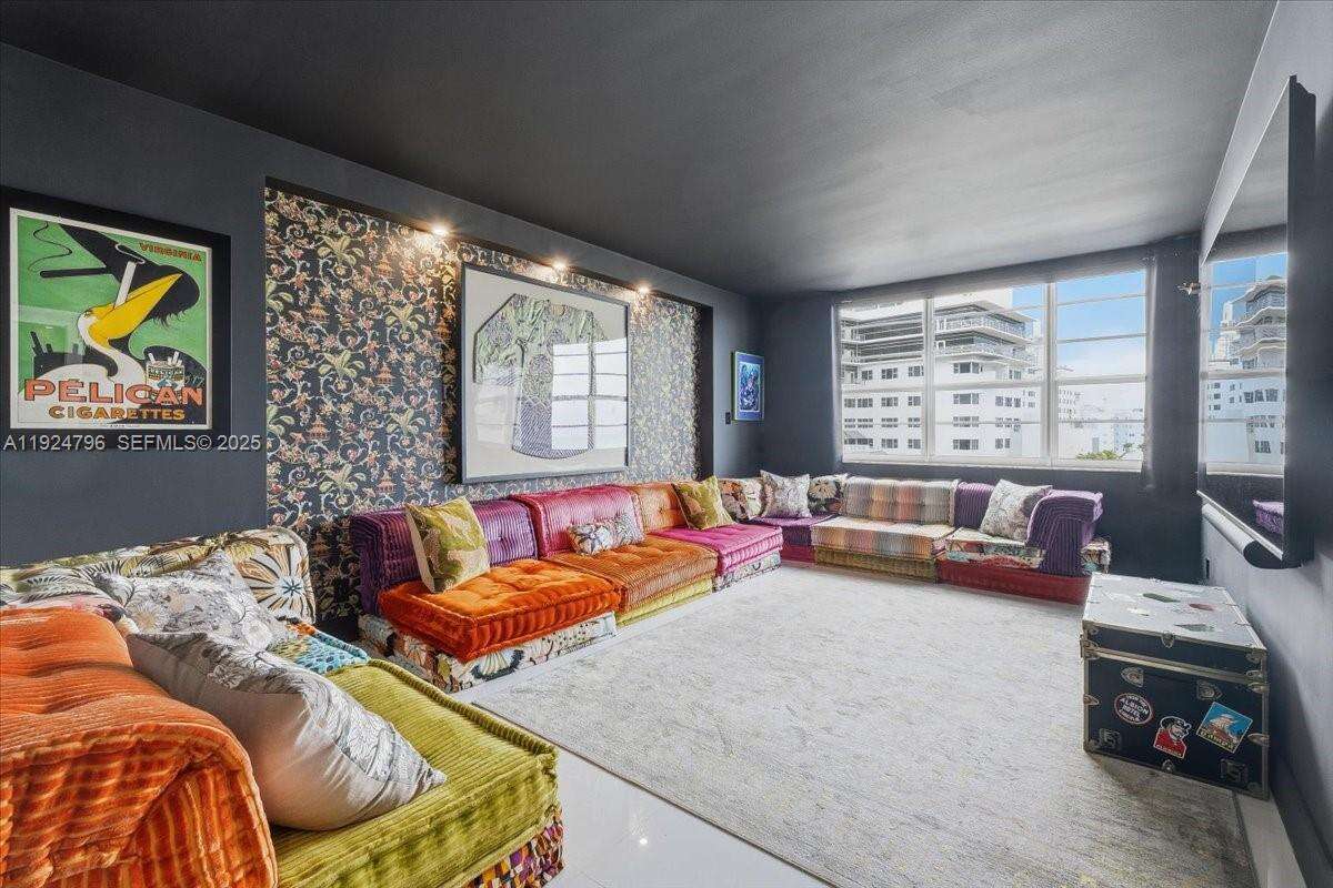 Decoplage Unit #747 | Picture 14