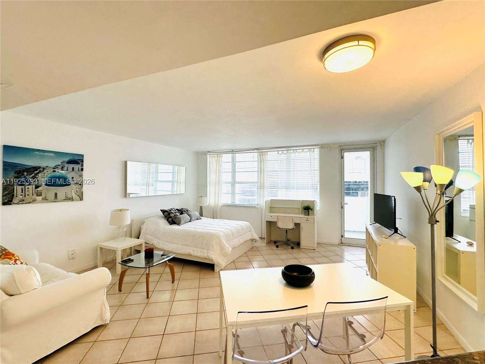 Decoplage Unit #1427 | Picture 8