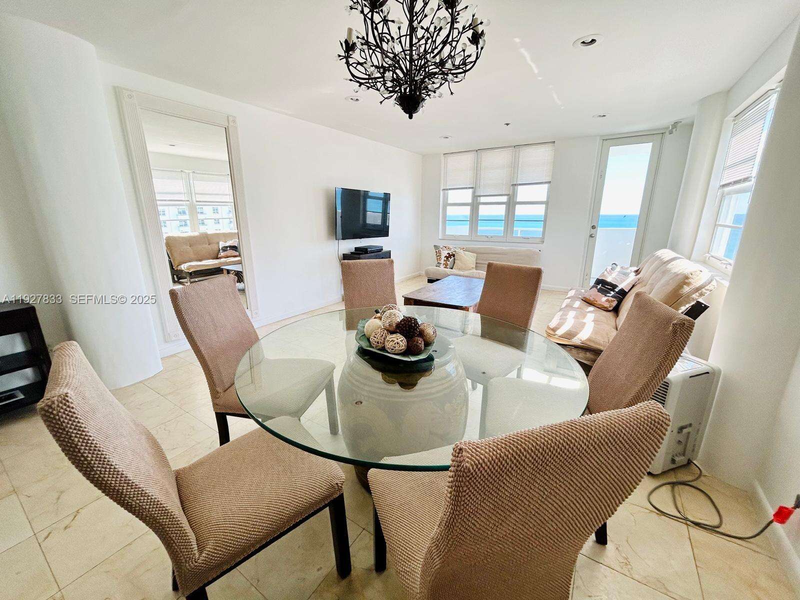 Decoplage Unit #1621 | Picture 5