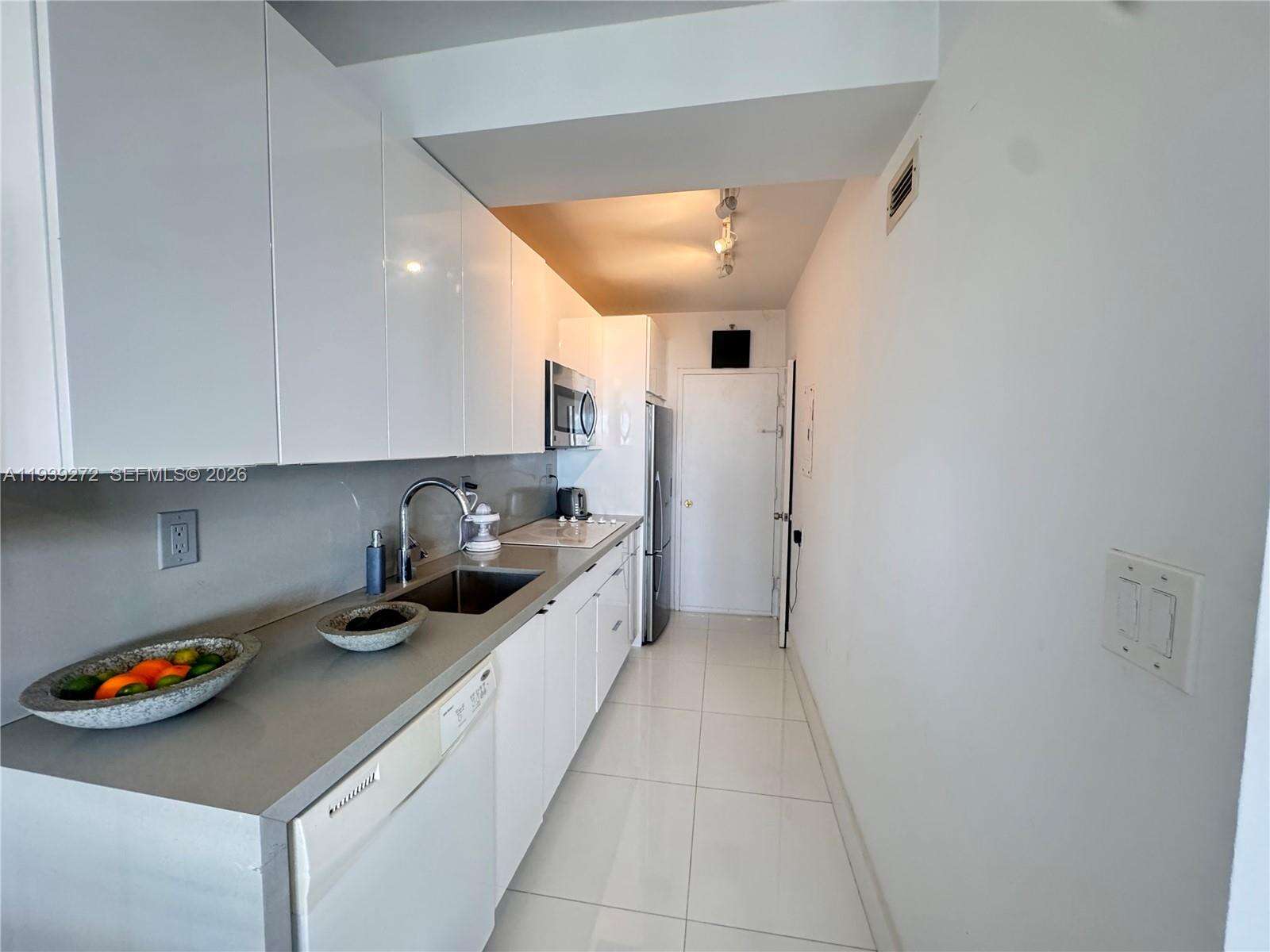 Decoplage Unit #1230 | Picture 5