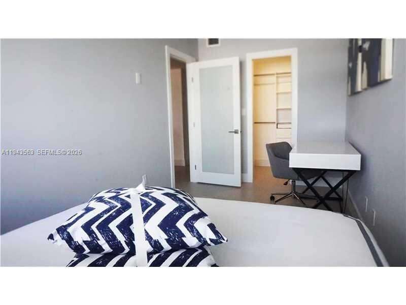 Decoplage Unit #420 | Picture 13