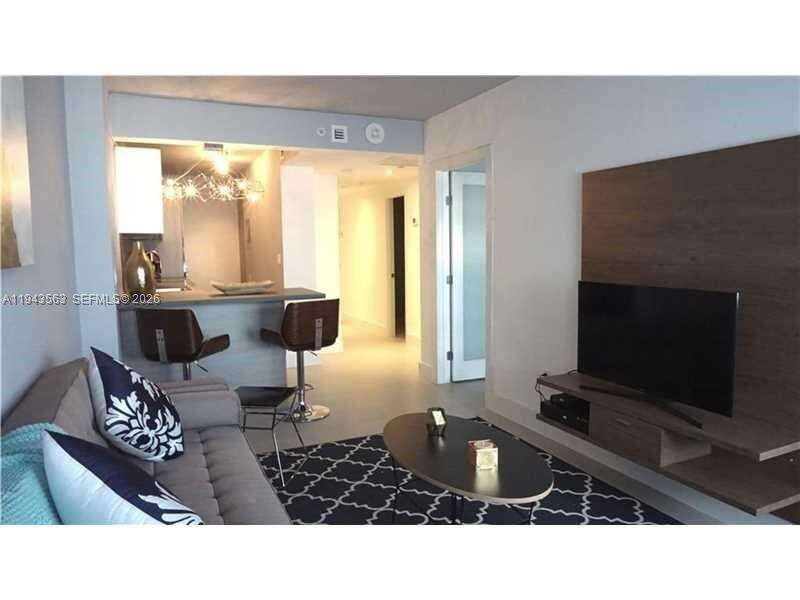 Decoplage Unit #420 | Picture 4