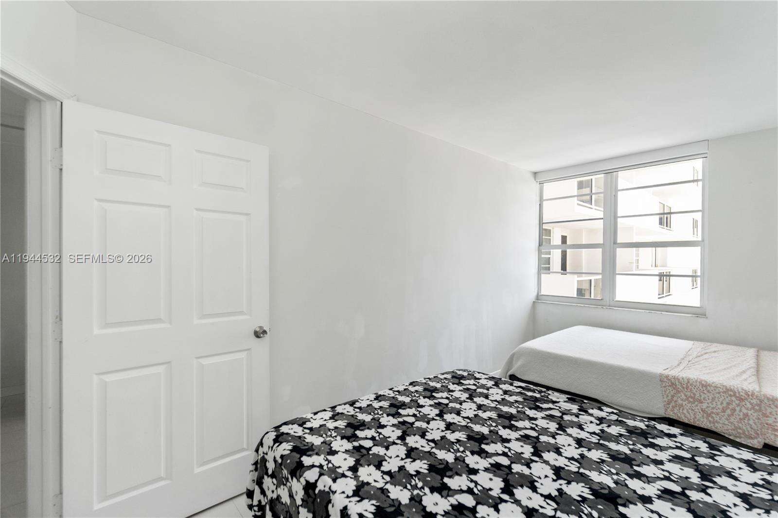 Decoplage Unit #501 | Picture 12