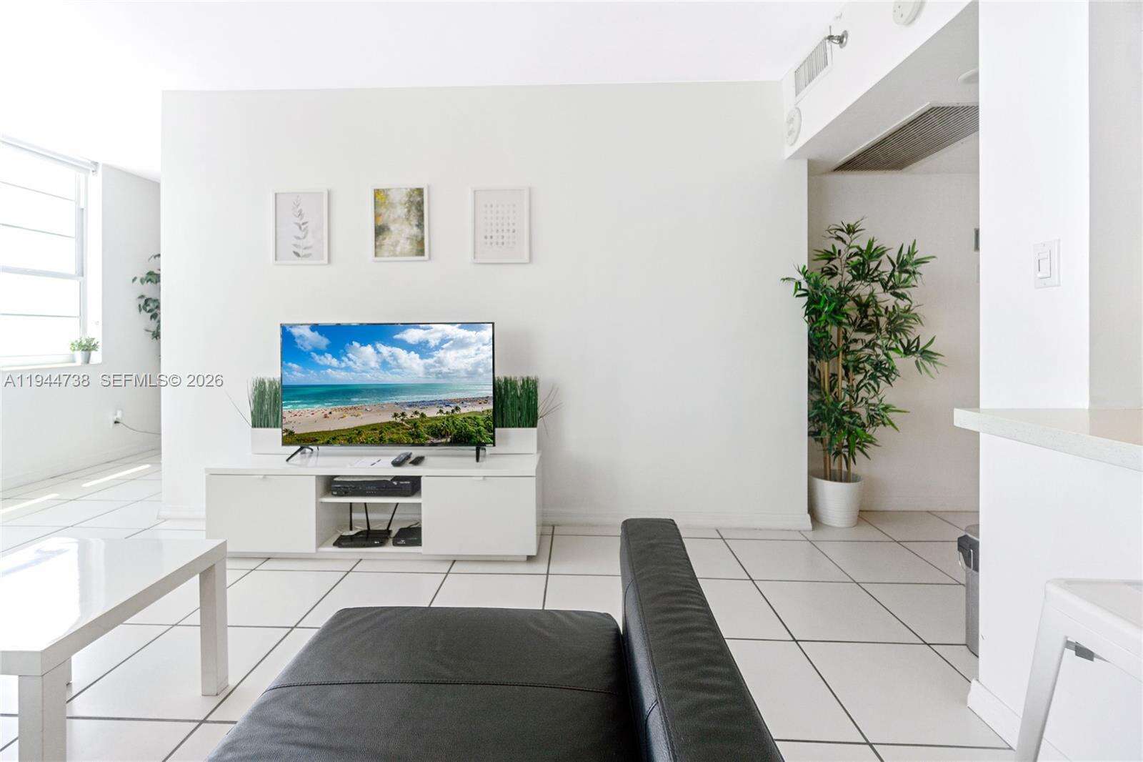 Decoplage Unit #1105 | Picture 5