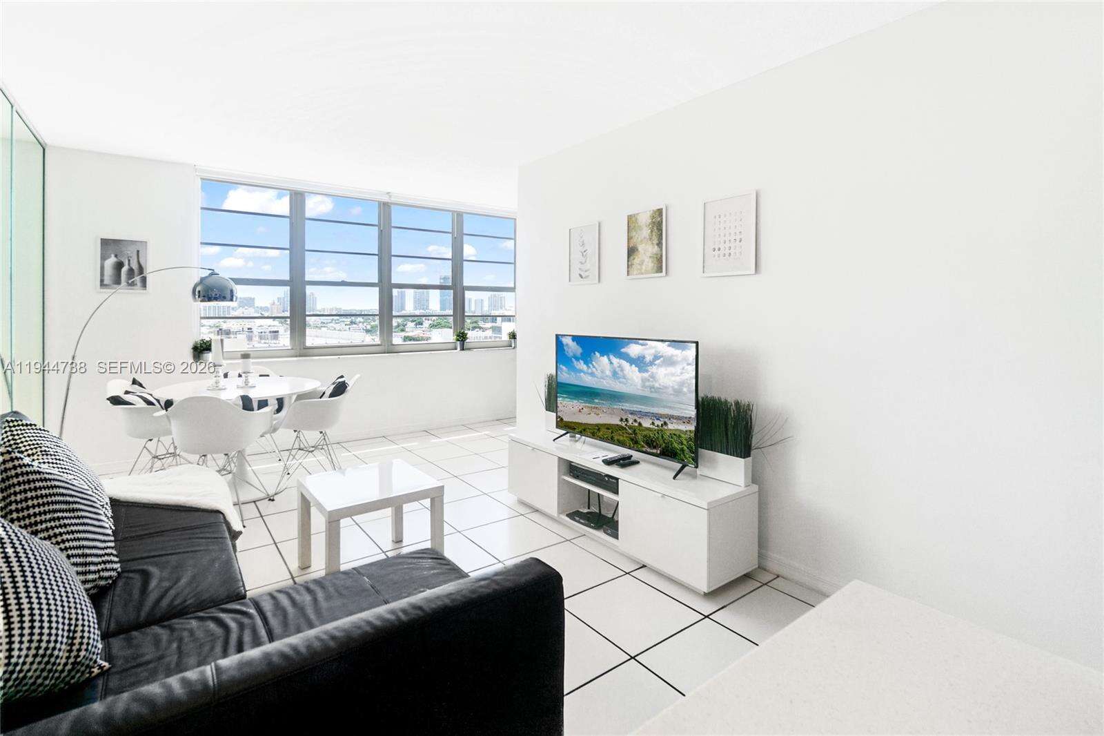 Decoplage Unit #1105 | Picture 7