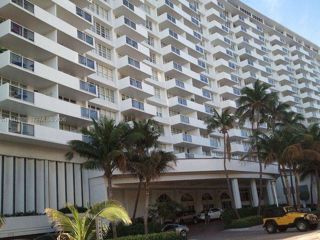 Decoplage South Beach For Sale | Unit #1206