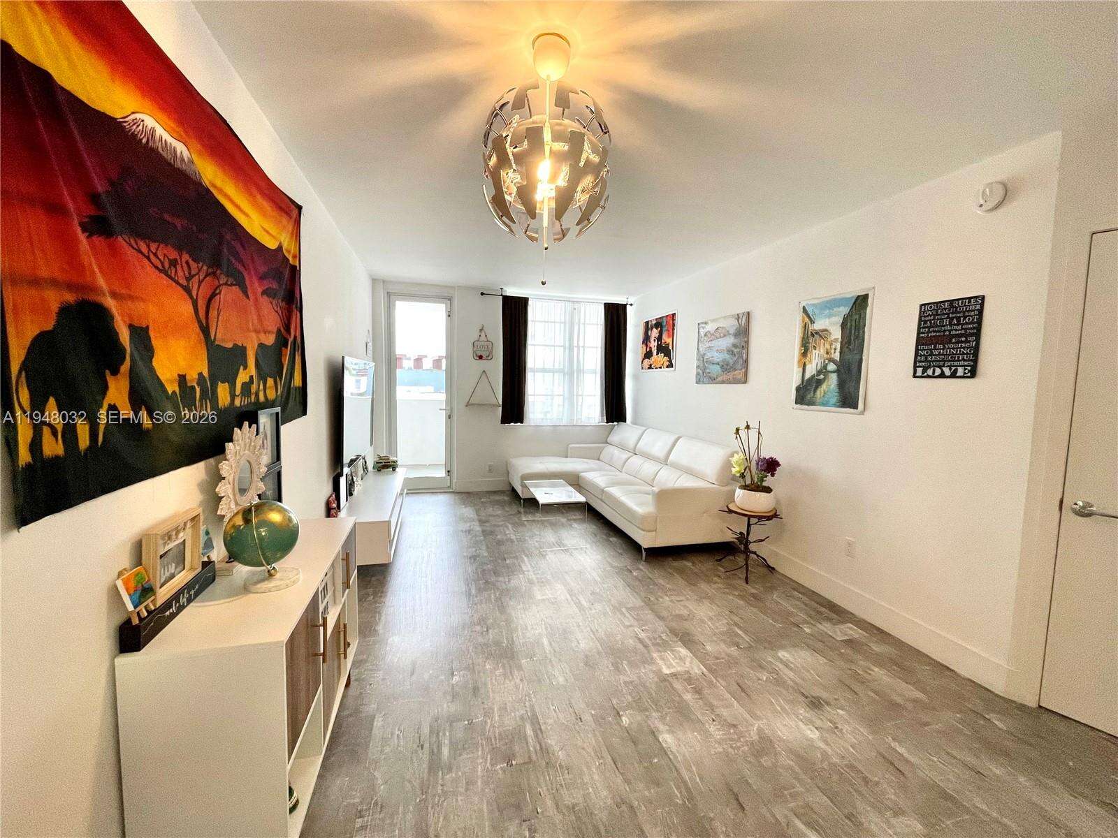 Decoplage Unit #518 | Picture 4