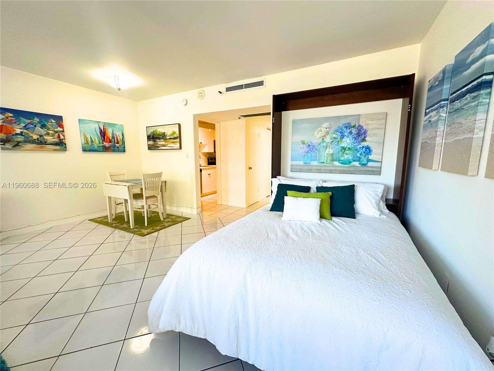 Decoplage Unit #307 | Picture 6