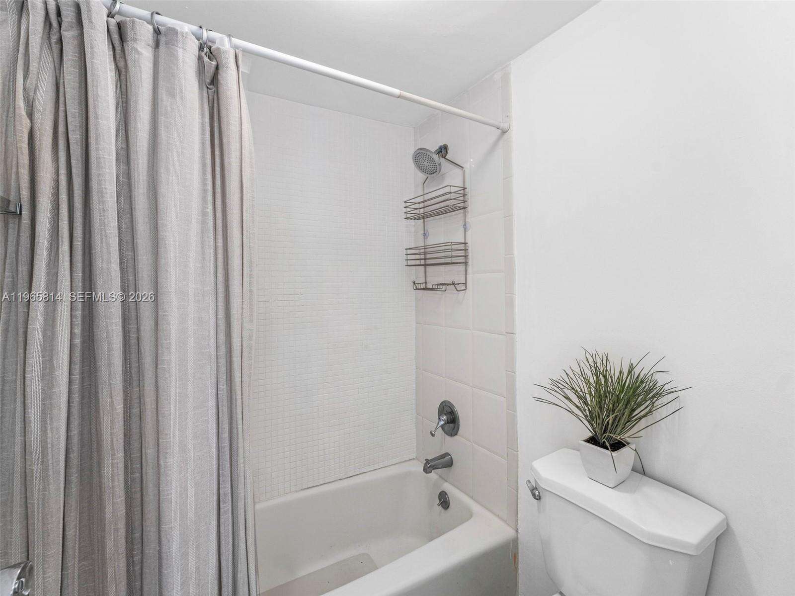 Decoplage Unit #417 | Picture 19