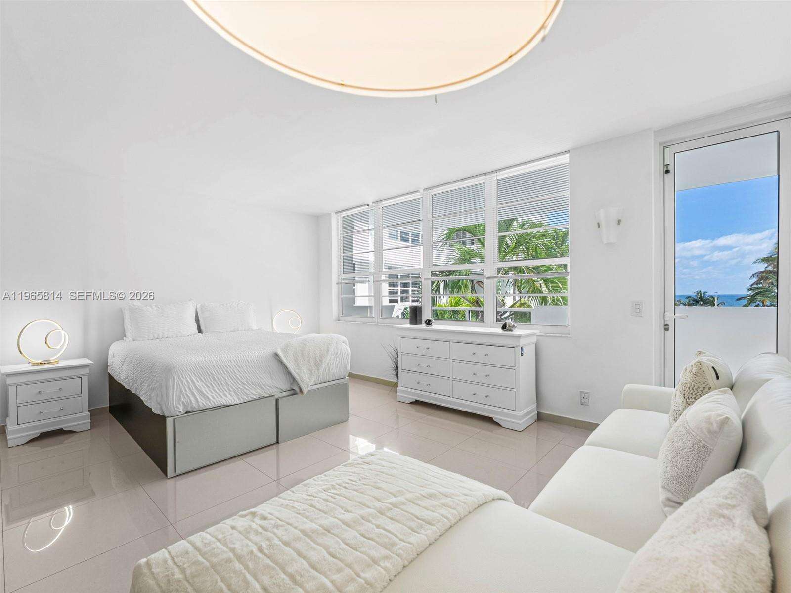 Decoplage Unit #417 | Picture 3