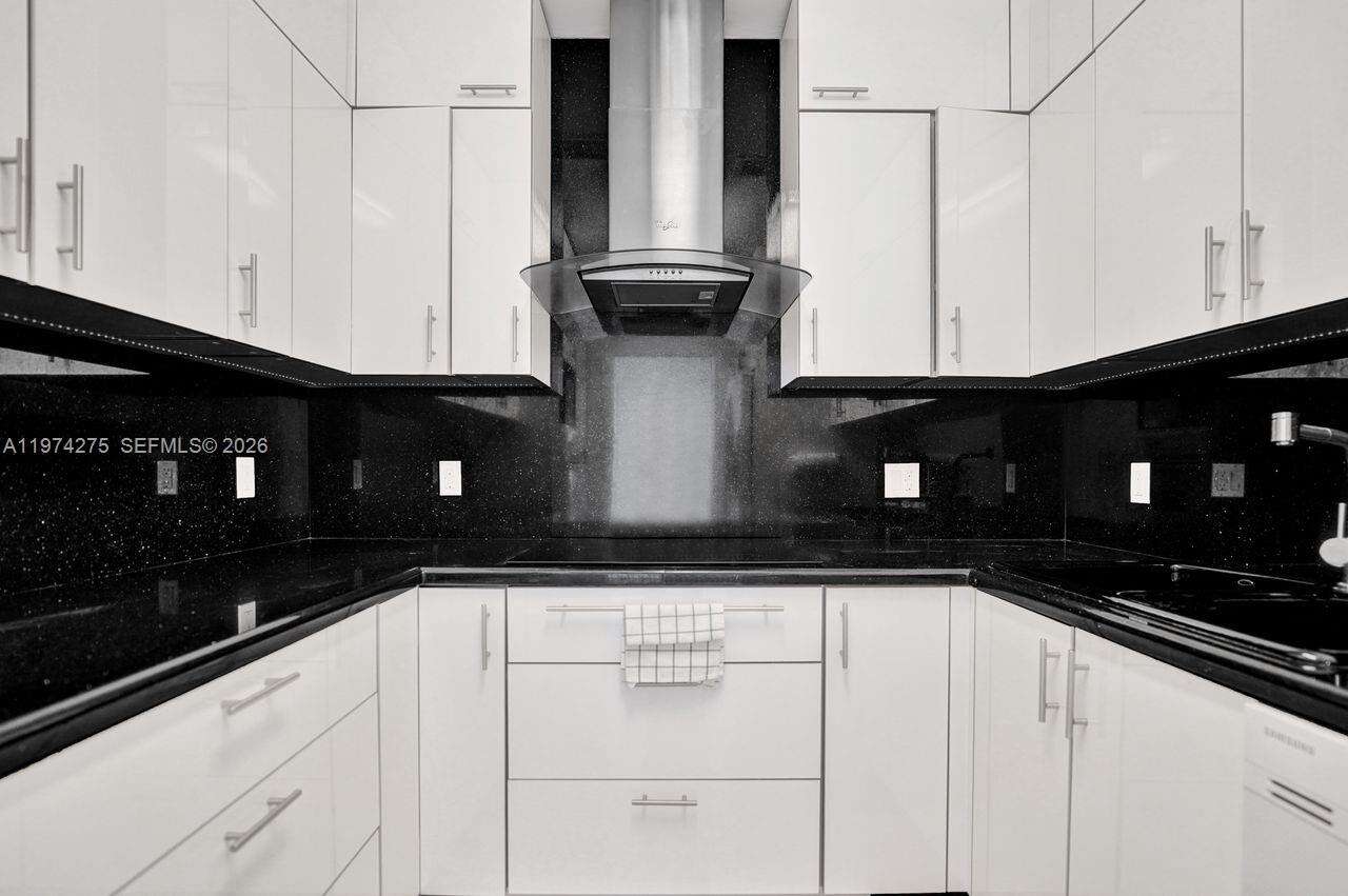 Decoplage Unit #PH12 | Picture 12