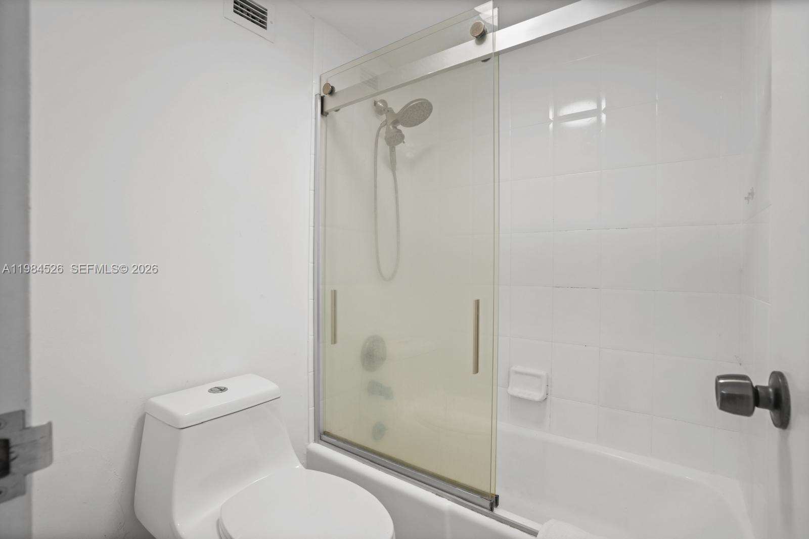 Decoplage Unit #825 | Picture 23
