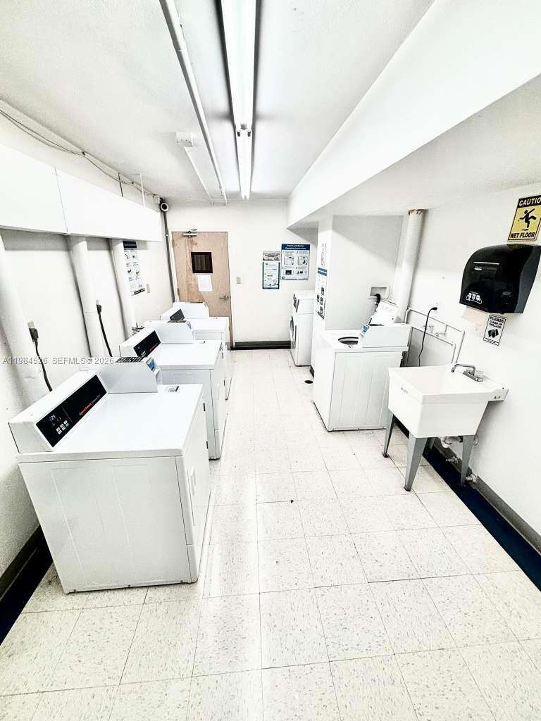 Decoplage Unit #825 | Picture 10