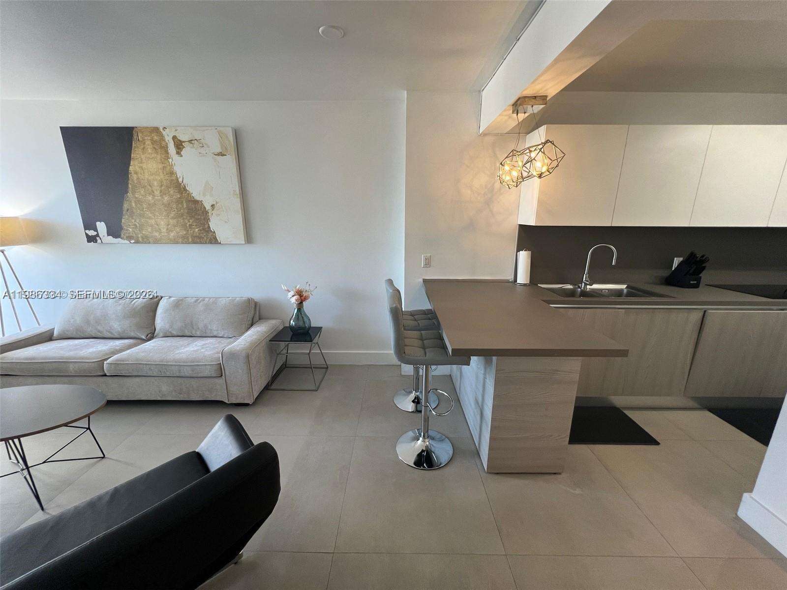 Decoplage Unit #620 | Picture 2