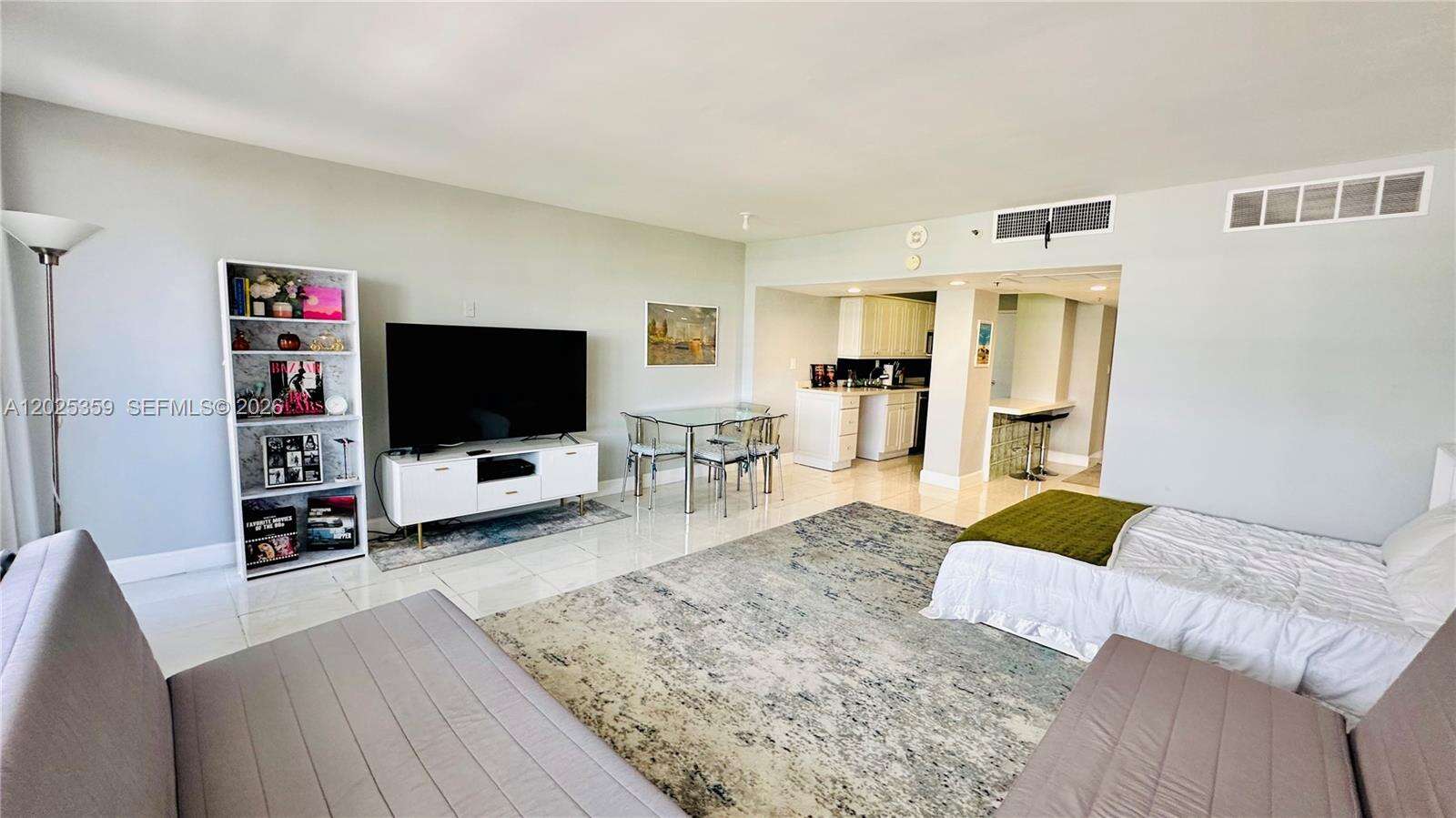 Decoplage Unit #720 | Picture 12