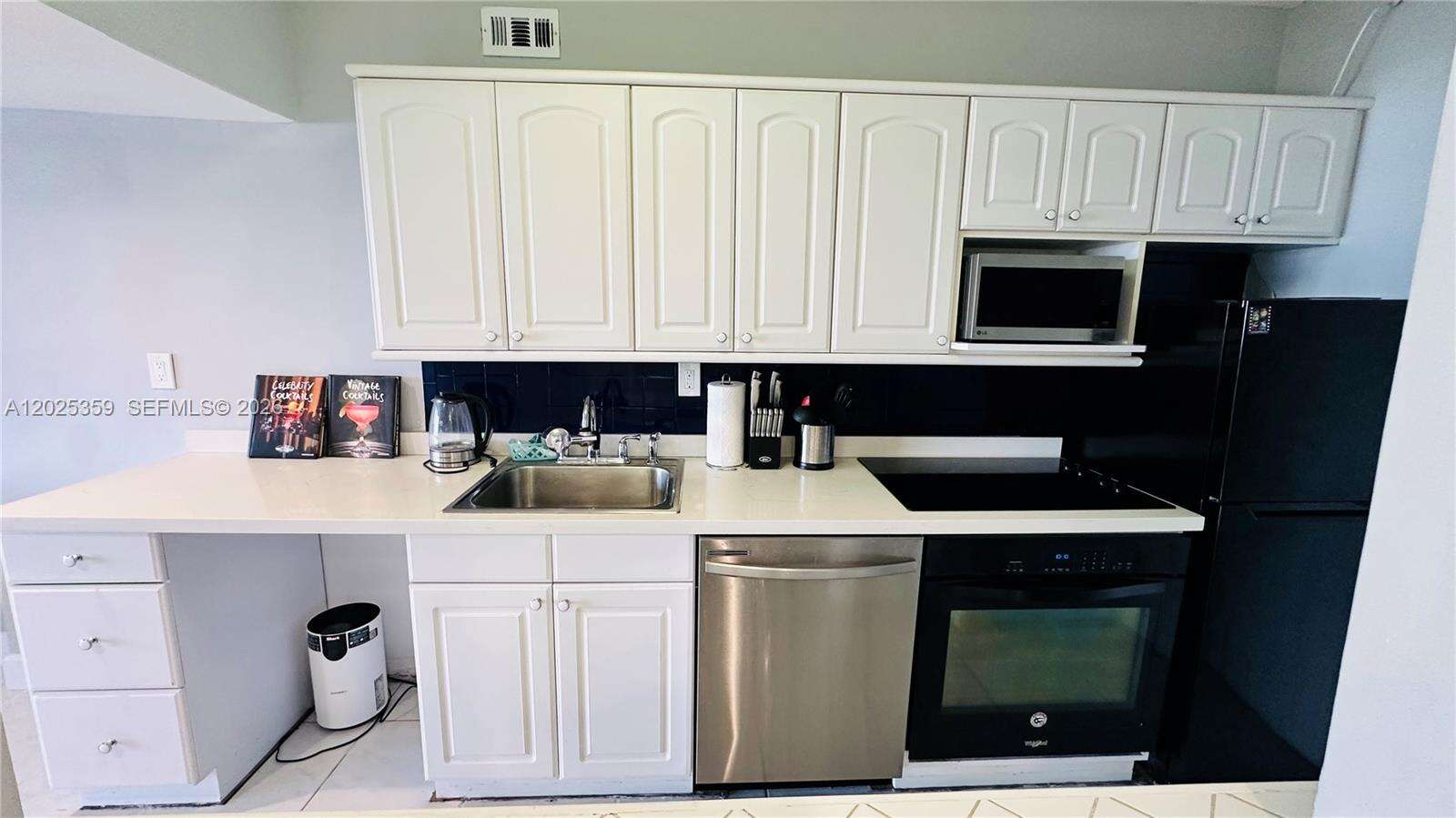 Decoplage Unit #720 | Picture 3