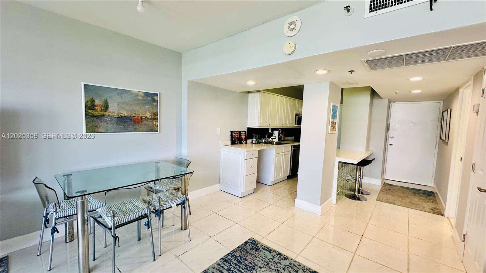 Decoplage Unit #720 | Picture 7