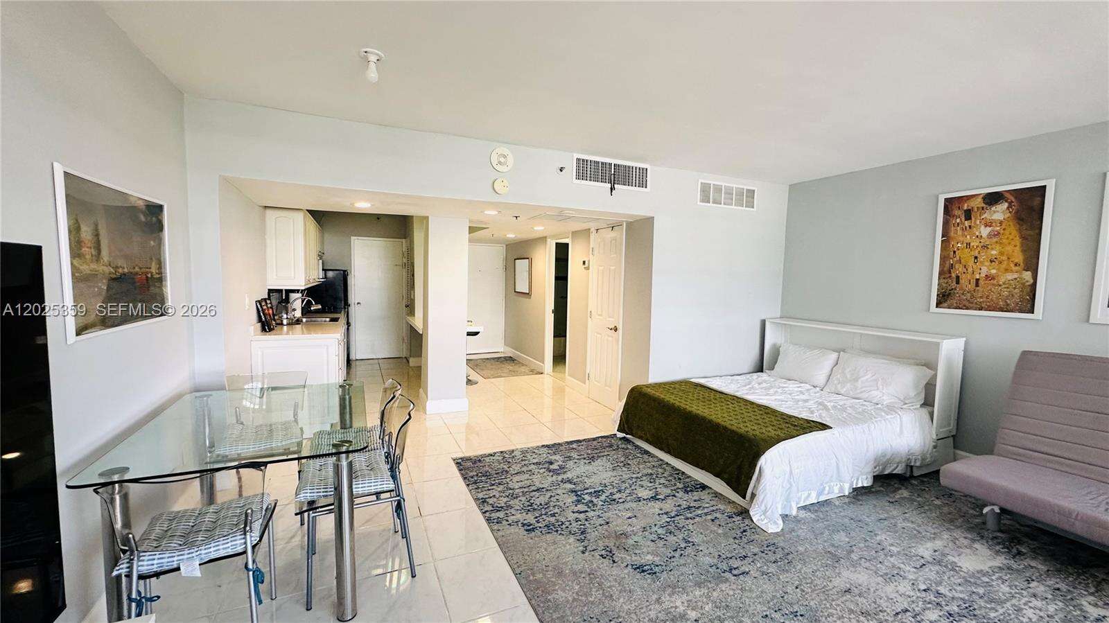 Decoplage Unit #720 | Picture 10