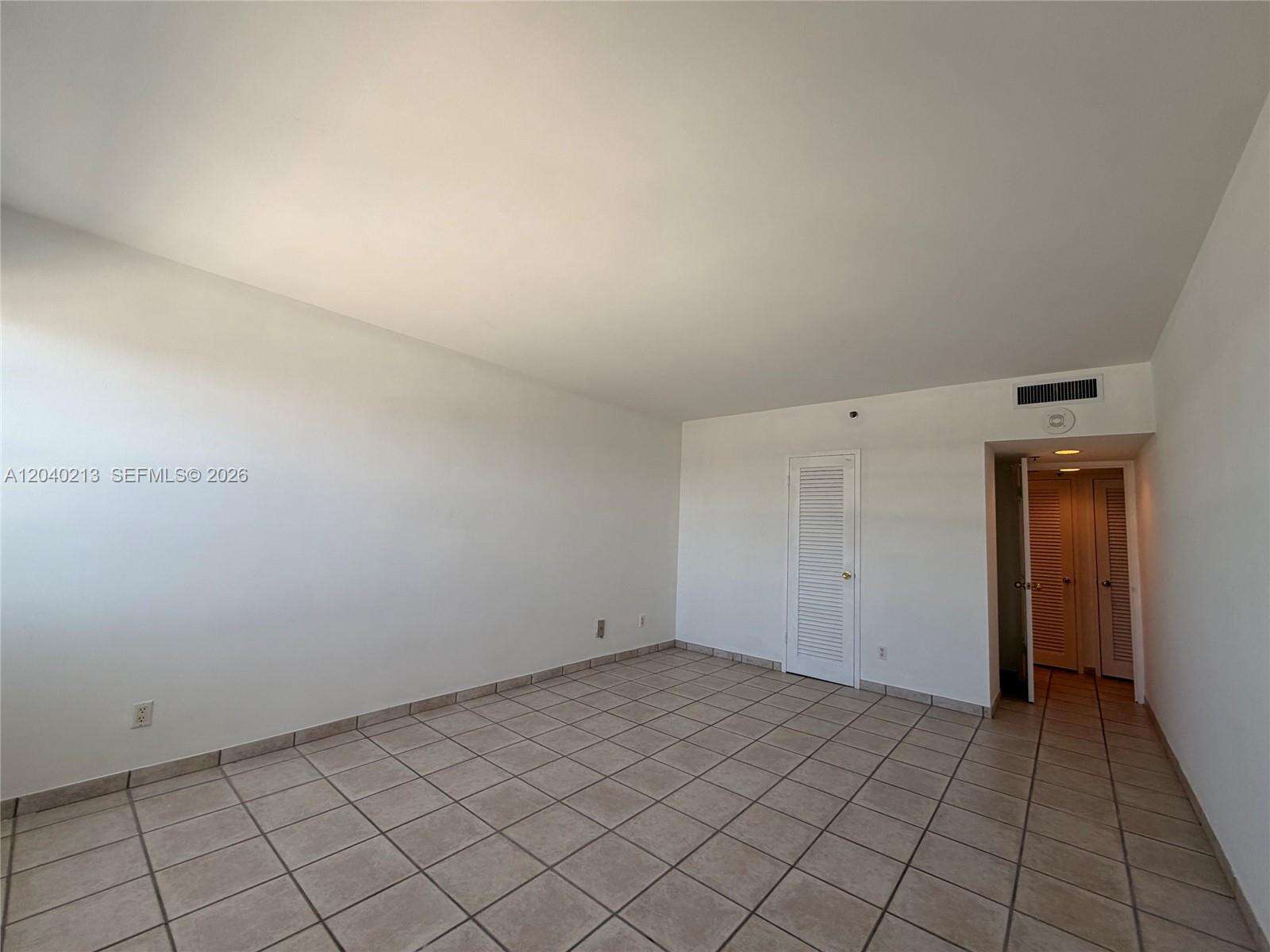 Decoplage Unit #1410 | Picture 4
