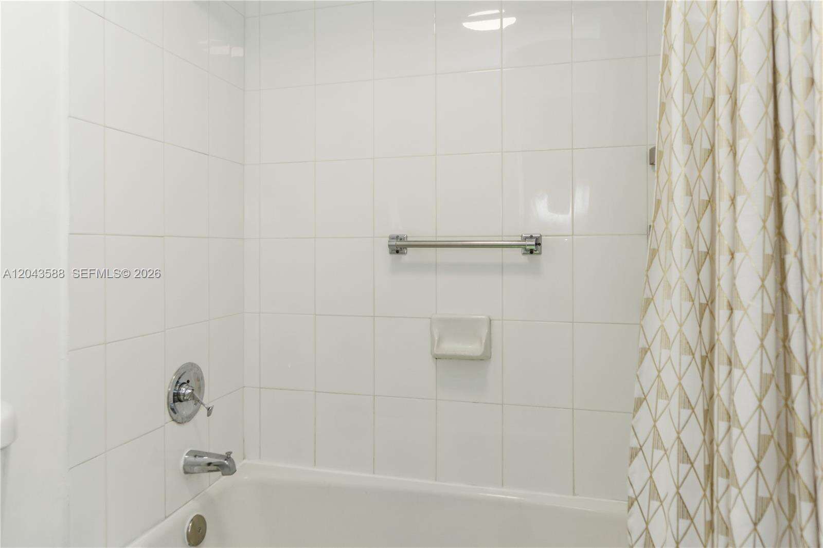 Decoplage Unit #306 | Picture 12