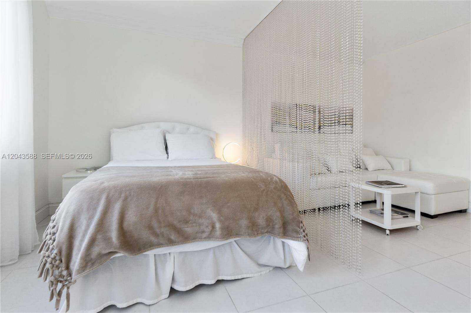 Decoplage Unit #306 | Picture 4