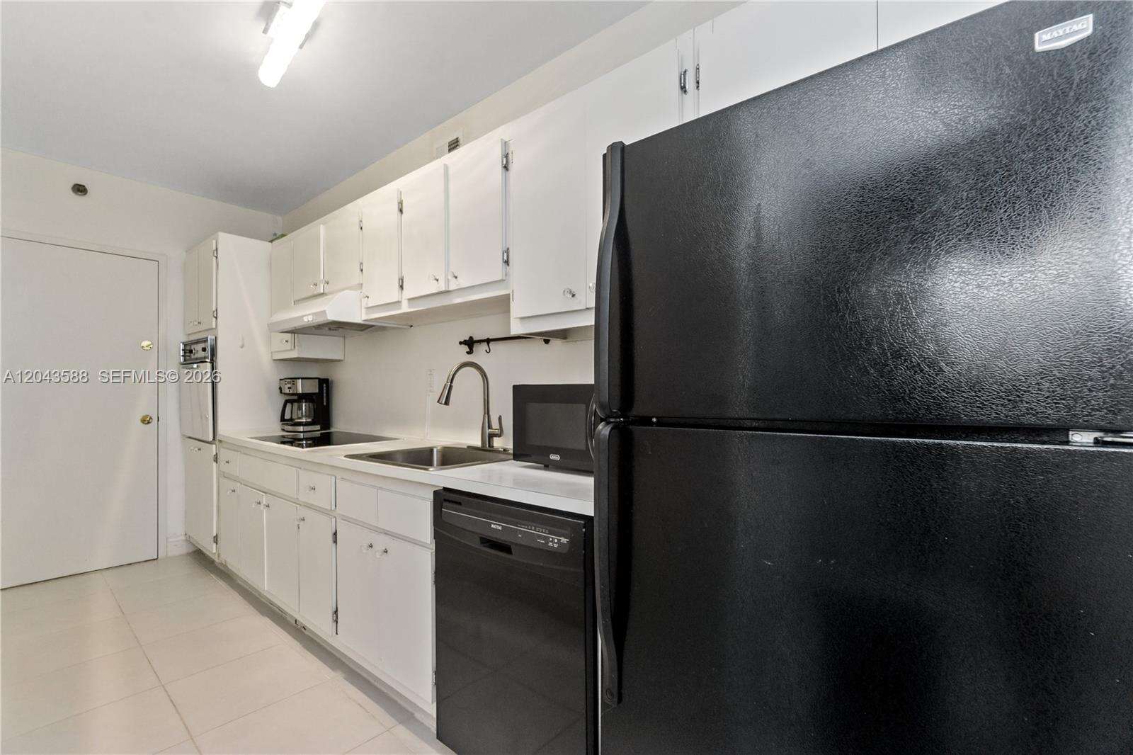 Decoplage Unit #306 | Picture 8