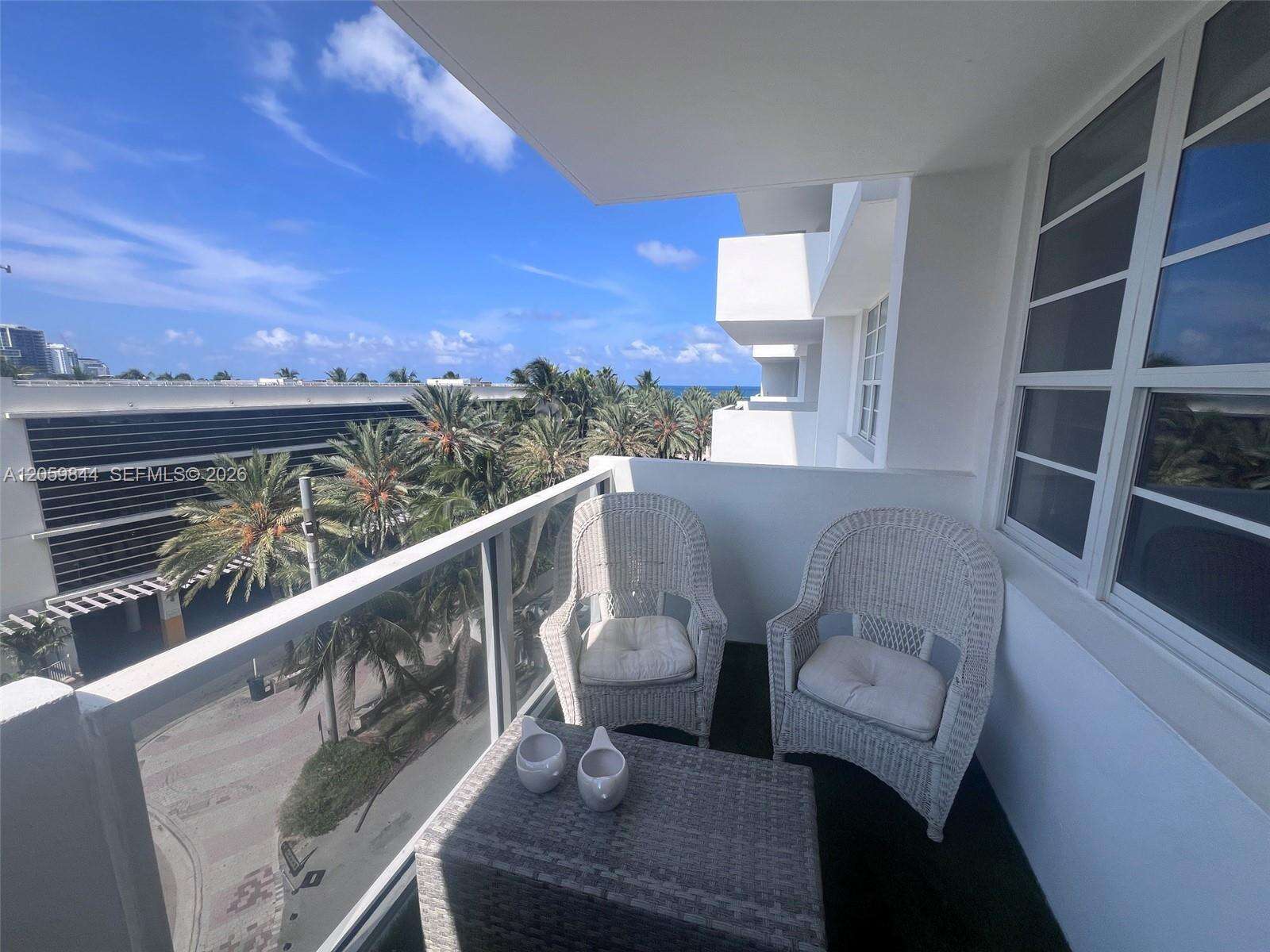 Decoplage Unit #537 | Picture 3