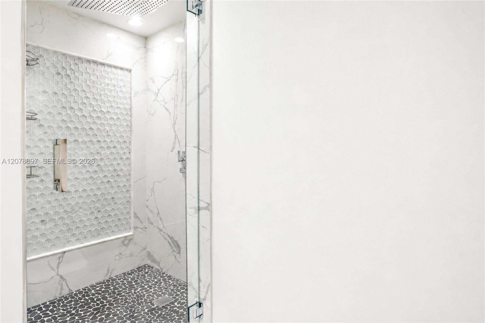Decoplage Unit #1223 | Picture 25