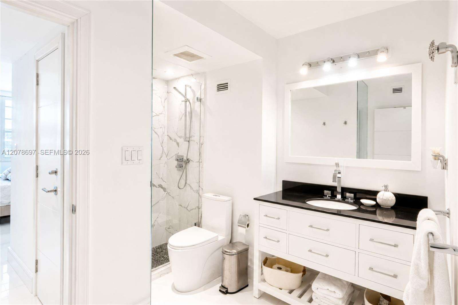 Decoplage Unit #1223 | Picture 31